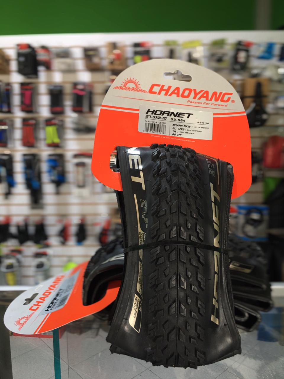 Pneu Chaoyang Mini Shark 28 700c noir pour vélo